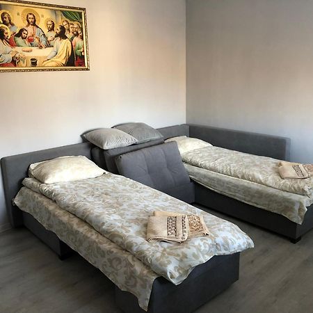 Villa House Mold à Lazeshchyna Extérieur photo