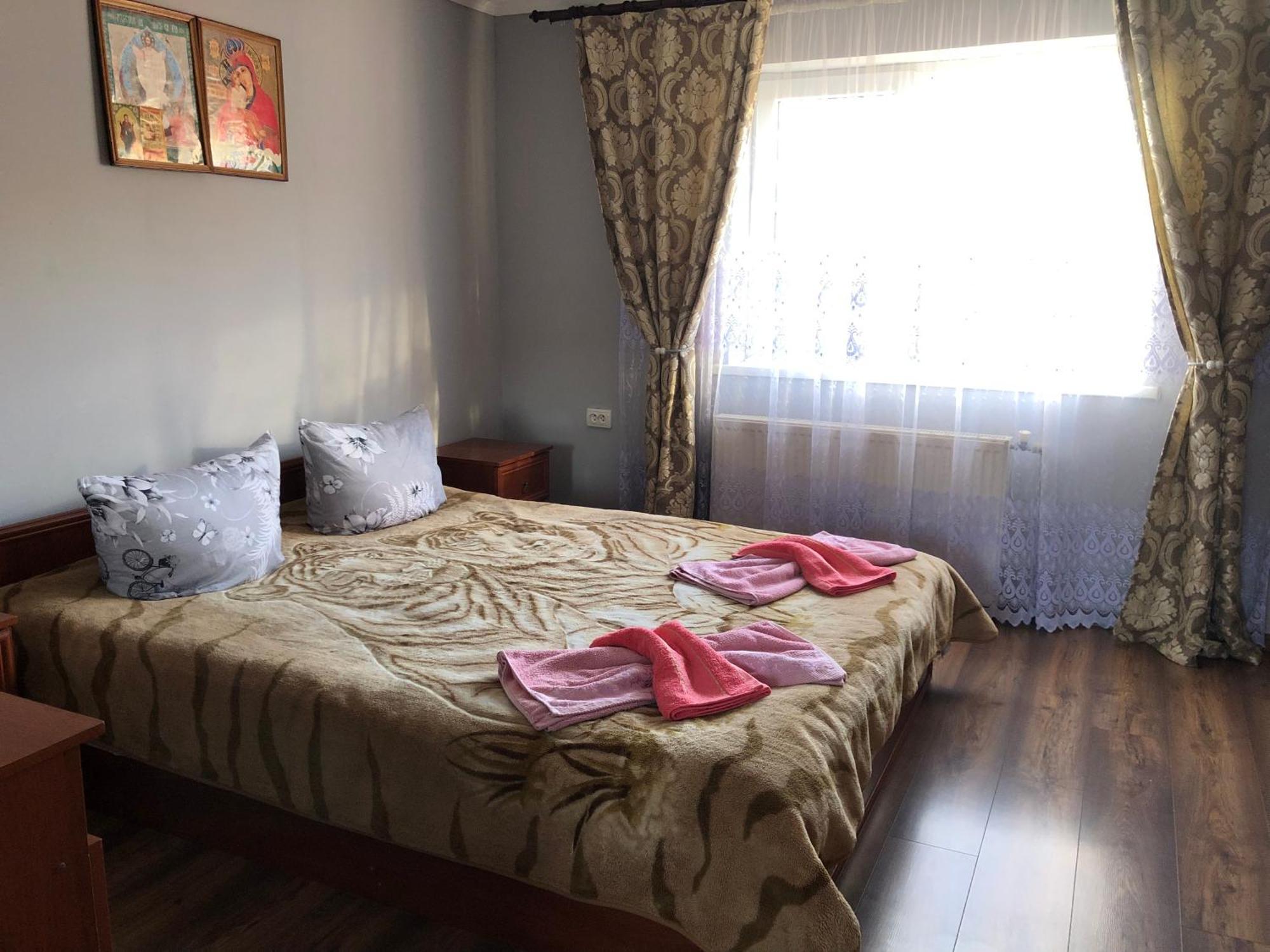 Villa House Mold à Lazeshchyna Extérieur photo